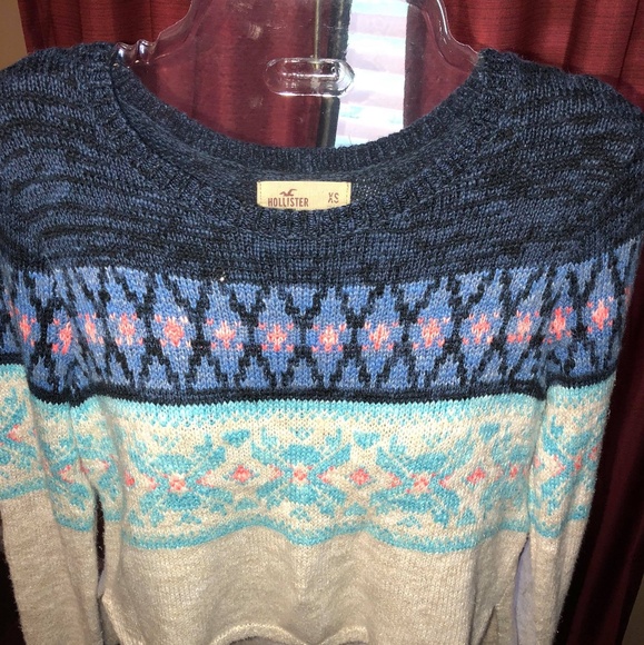 *4 for$10*Hollister sweater - Picture 1 of 2